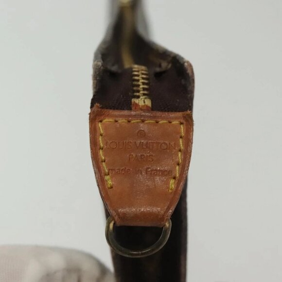 LOUIS VUITTON Monogram Bucket GM Accessory Pouch LV Auth 142422 - Picture 11 of 16